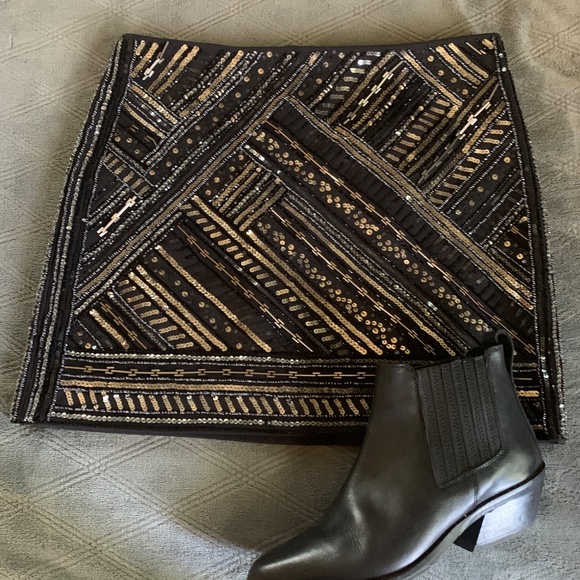 Club Monaco sequin skirt size 2 - Picture 2 of 6